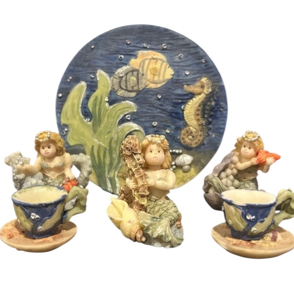 Vintage 1994 Popular Imports Miniature Tea Set—Ocean-Themed
